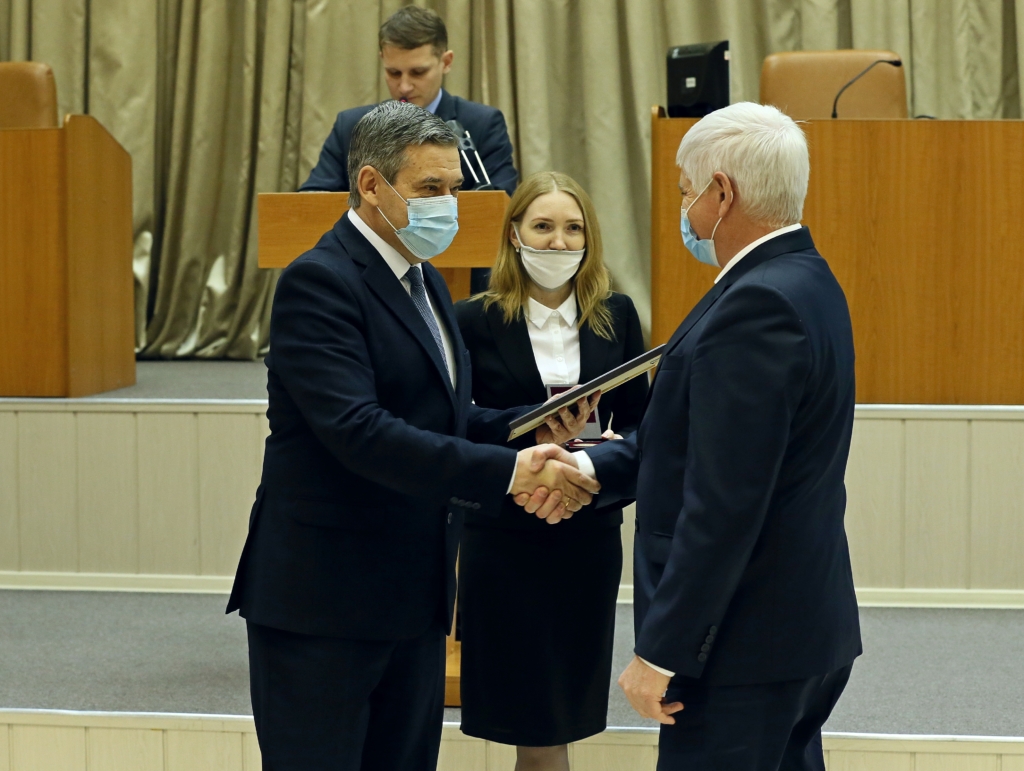 Алтайские промышленники награждены медалью «75 лет Победы в Великой Отечественной войне»