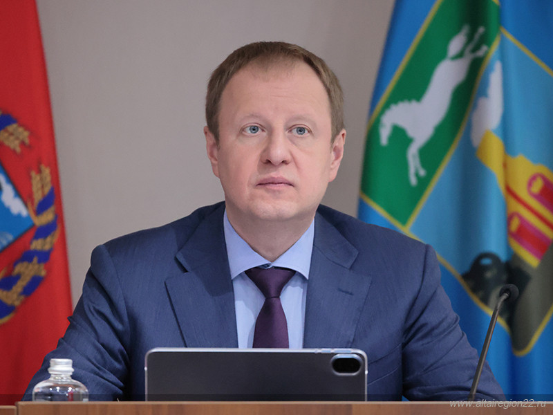 Губернатор Виктор Томенко поблагодарил руководителей промышленных предприятий региона за высокие темпы роста объёмов производства