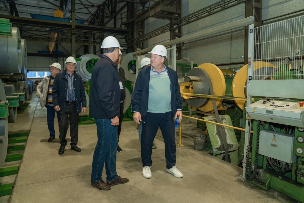 Фоторепортаж: Сибирские промышленники на ОАО «Алттранс»