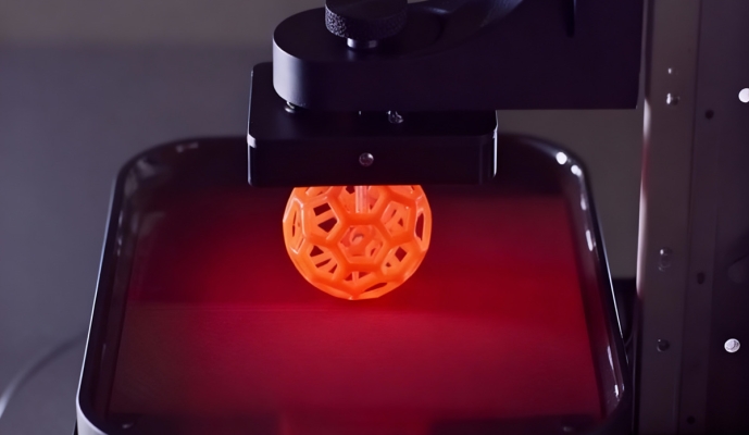 3D-печать фотополимерами в промышленности и медицине: плюсы и минусы 