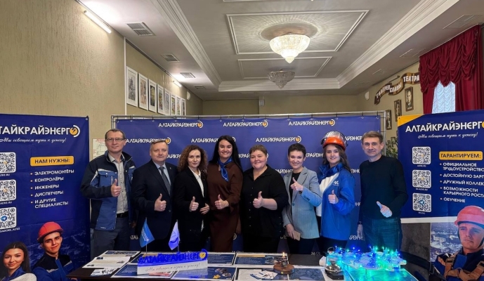 Молодёжь Рубцовска встретилась с промышленностью на Заводской проходной