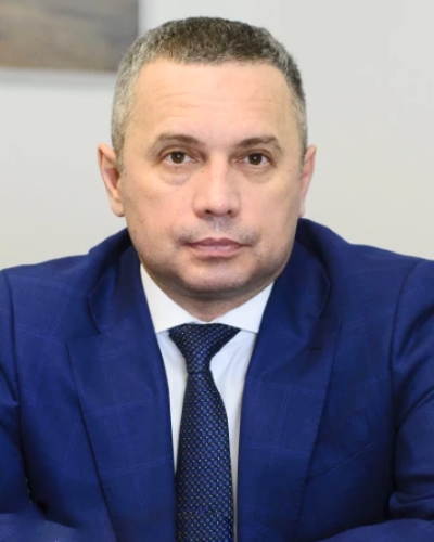 Кульдишов Андрей Александрович — заместитель начальника железной дороги по Алтайскому территориальному управлению