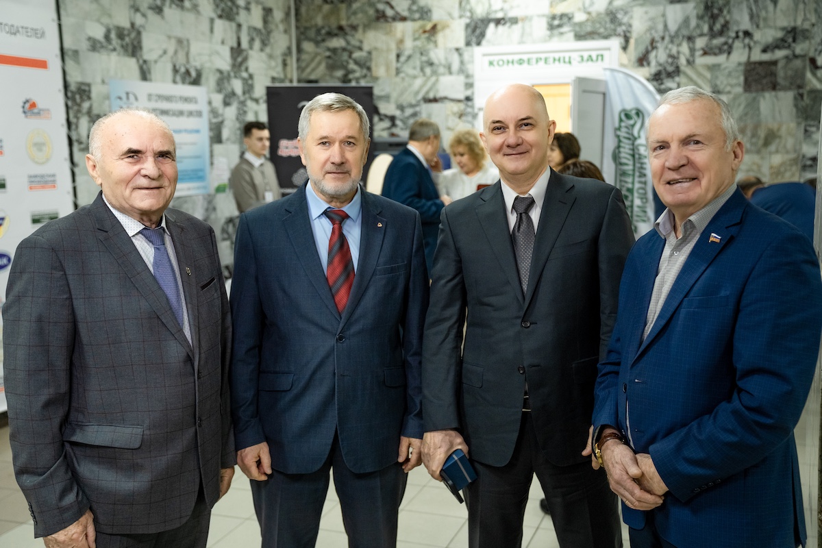 Промышленный курс 2025–2028: Союз промышленников Алтайского края подвел итоги и выбрал новое руководство