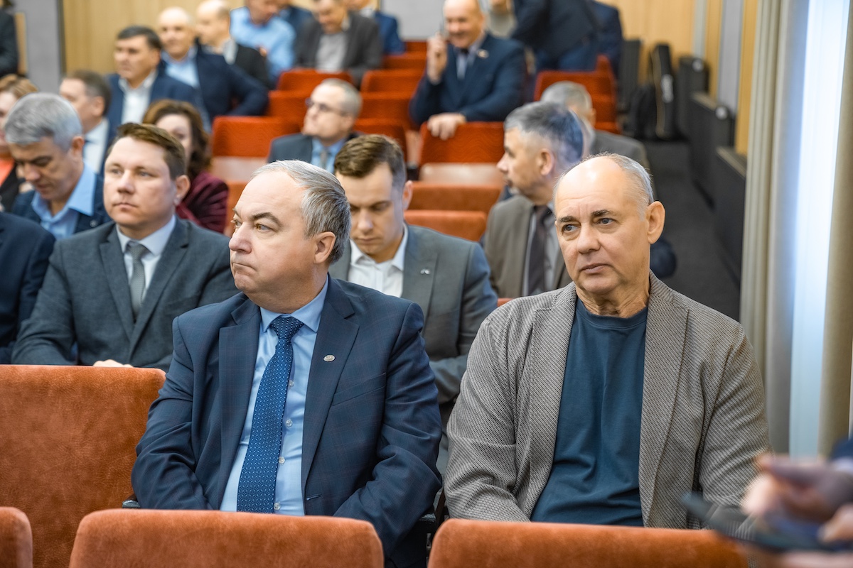 Промышленный курс 2025–2028: Союз промышленников Алтайского края подвел итоги и выбрал новое руководство