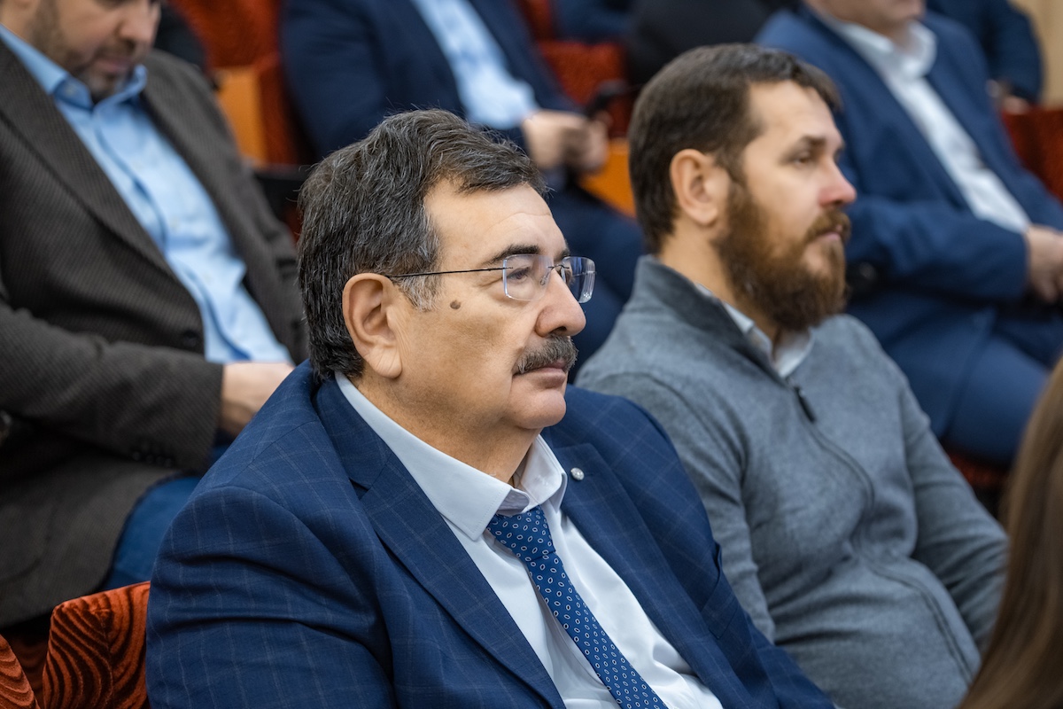 Промышленный курс 2025–2028: Союз промышленников Алтайского края подвел итоги и выбрал новое руководство