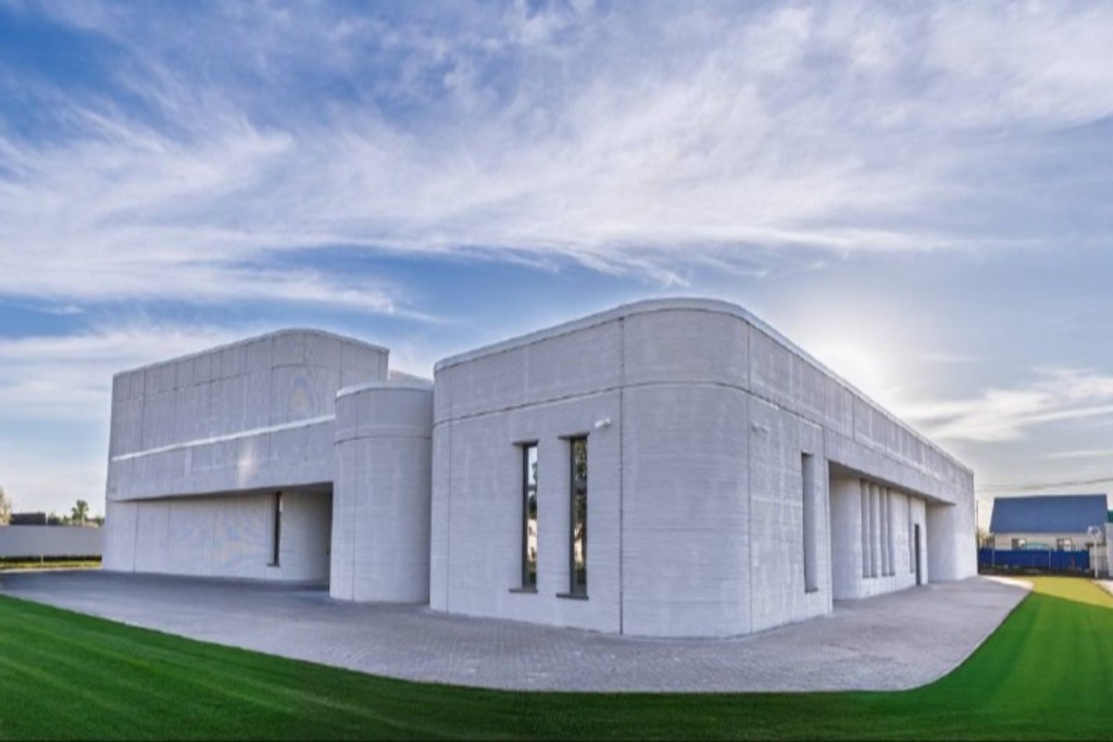 ­3D-печать в строительстве и дизайне: принтер «возводит» дома и создает интерьеры