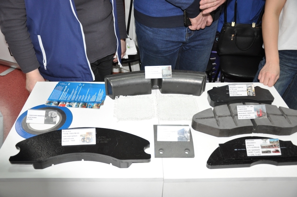 В Новоалтайске прошёл фестиваль инженерных и рабочих профессий «Заводская проходная»