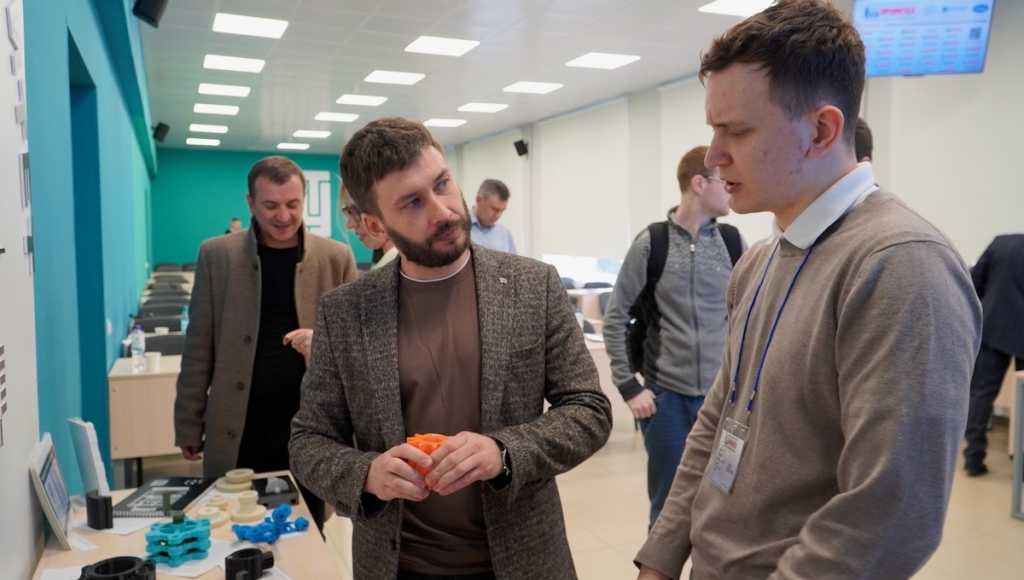 В Барнауле прошёл форум «3D ПРОМТЕХ»: аддитивные технологии входят в новую индустриальную реальность