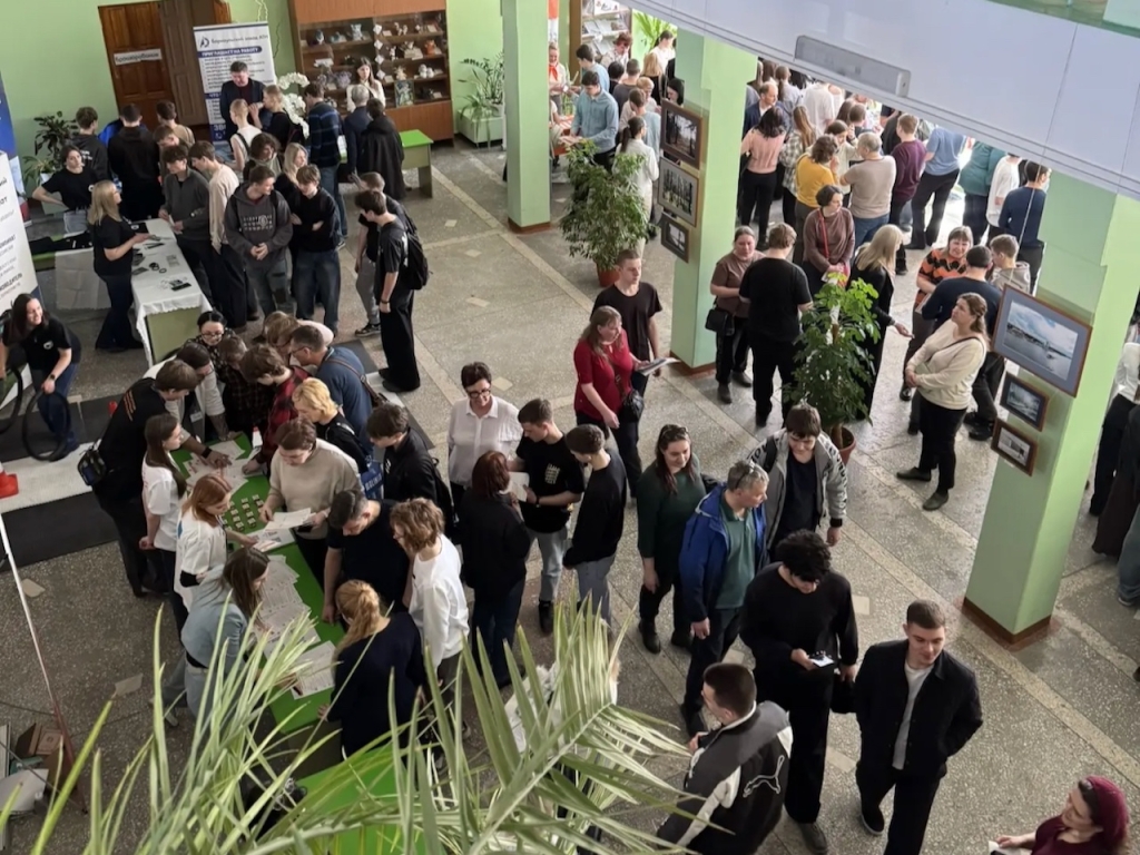 День открытых дверей в АлтГТУ показал школьникам путь в инженерию и на предприятия Алтайского края