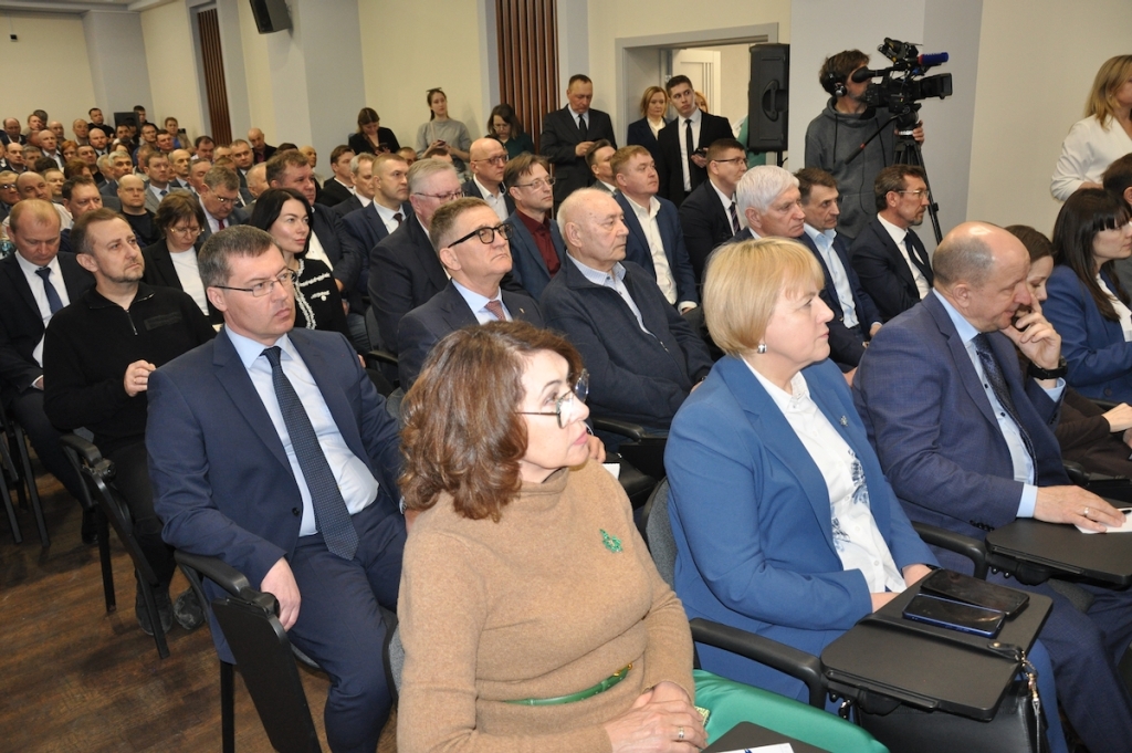 Промышленность Алтайского края подвела итоги 2025 года и наметила задачи на 2026-й