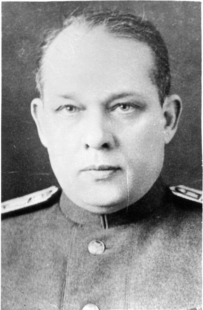 Память, которая объединяет поколения: промышленники Алтайского края провели митинг в честь 81-й годовщины Великой Победы