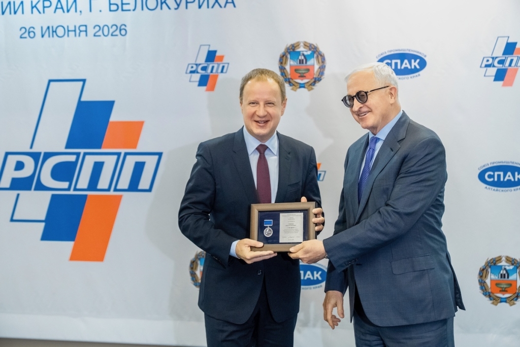Высокие награды — Виктору Томенко и Юрию Шамкову