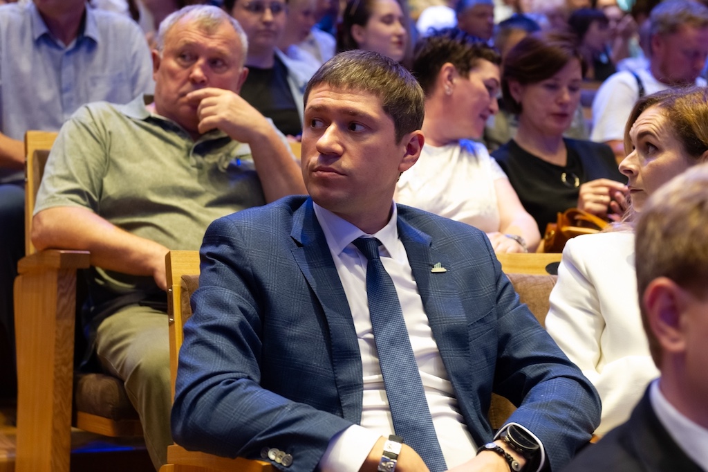 День промышленника – 2026 в Алтайском крае: награды людям труда и разговор о будущем отрасли