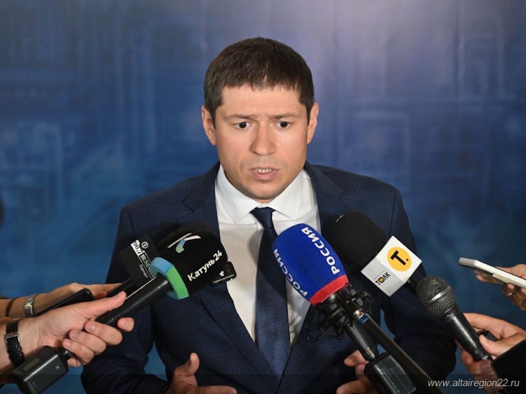 День промышленника – 2026 в Алтайском крае: награды людям труда и разговор о будущем отрасли