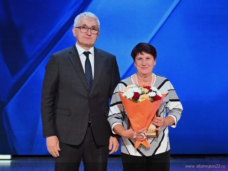 Сила Алтая — в людях труда: девять представителей предприятий Союза промышленников Алтайского края удостоены высоких наград